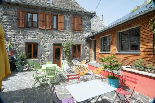 Laguiole Hôtel | La Maison - Hôtel & Gîte