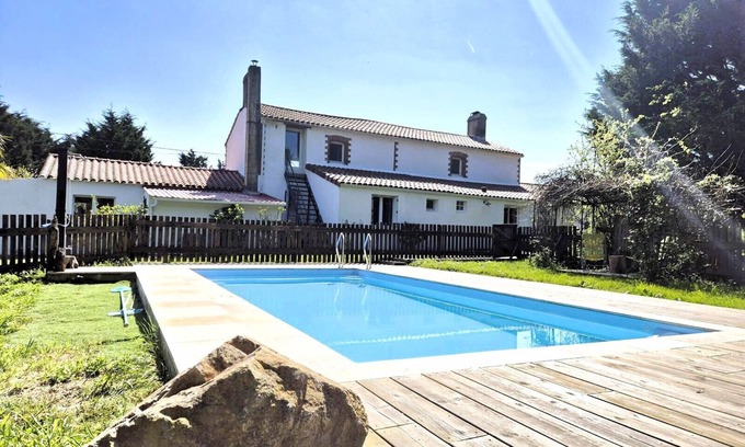 Saint-Mathurin Maison | La Maison Martana - Heated swimming pool