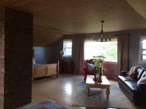Stanstead-Est Appartement | La Maison Pamaljolie