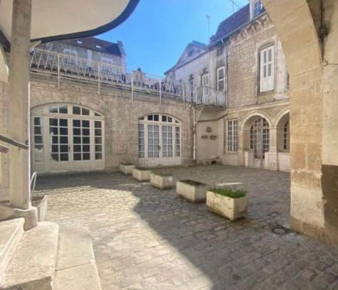 Tonnerre Appartement | La maison papillon