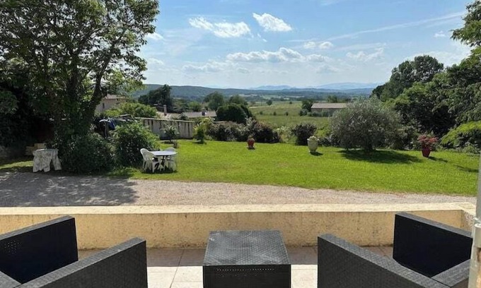 Brouzet-les-Ales Maison | La maisonnette, jardin au calme