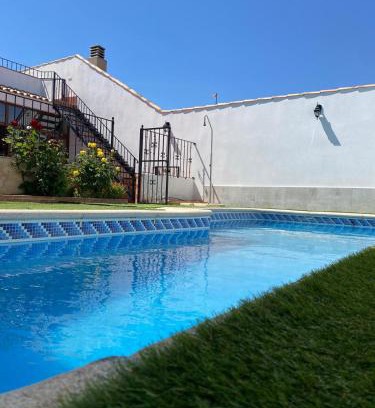 Pedro Munoz Maison | La Mancha Suites Casa Rural