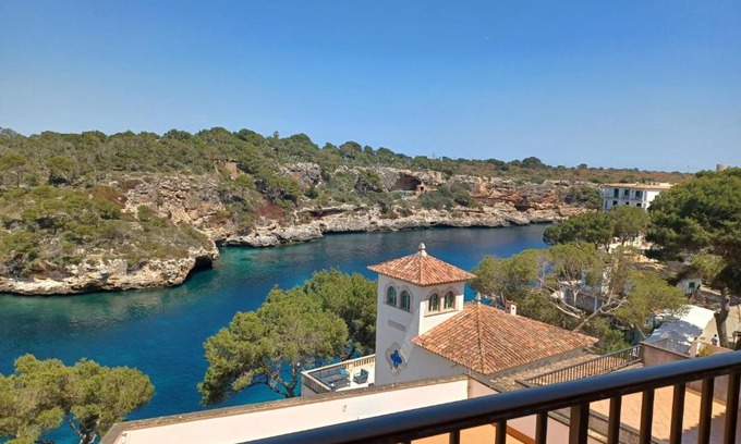 Cala Figuera Maison | La Marina CH