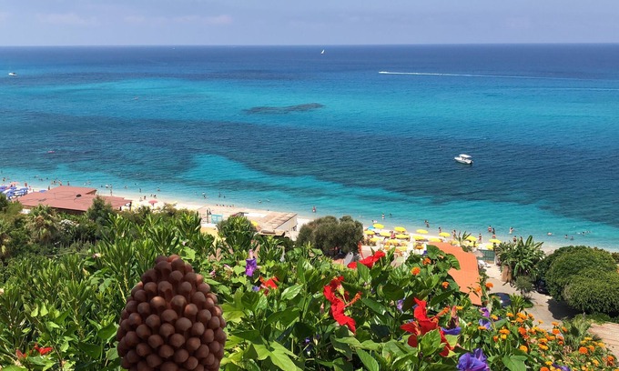 Tropea Appartement | PIC SUR LA SUPER MER CENTRALE: LA MARINETTE DE TROPEA