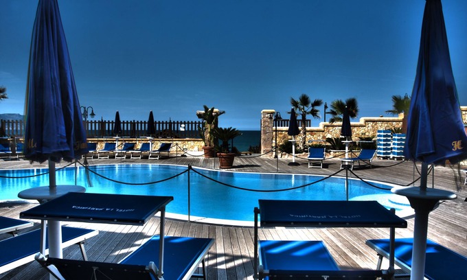 Ficarazzi Hôtel | La Martinica Resort