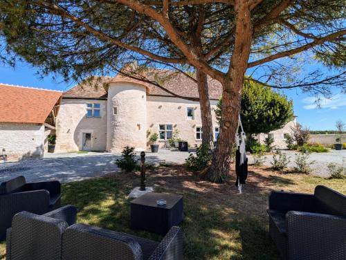 Douadic Maison | la mer rouge domaine de piedjaubert