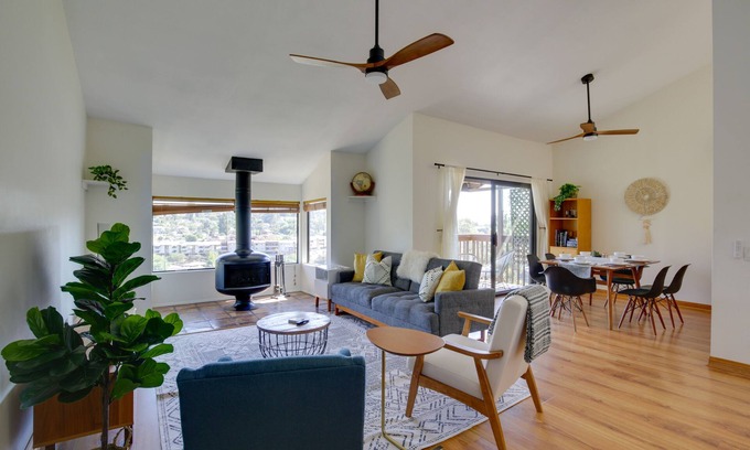 La Mesa Maison | Pet-Friendly La Mesa Townhome: 15 Mi to San Diego!