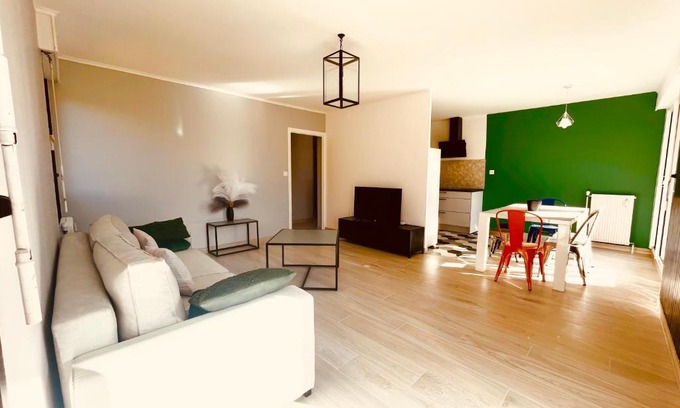 Cluses Appartement | La montagne ça vous gagne !