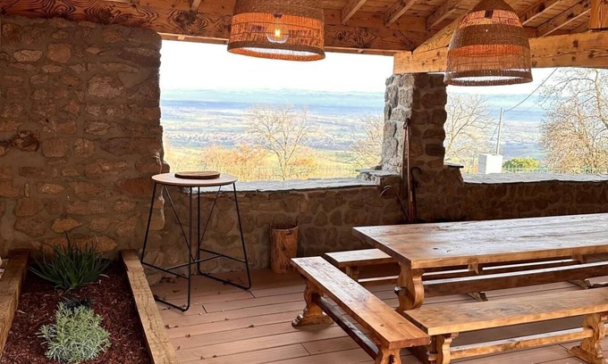Loire Forez Agglomeration Maison | La Petite Chavanne