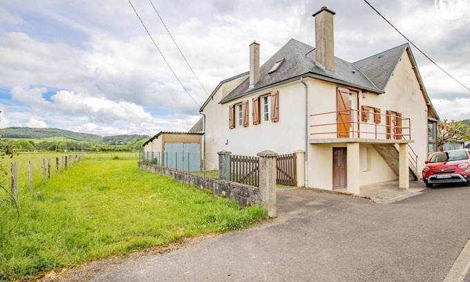 La Celle-en-Morvan Maison | la Petite Folie de Clothilde