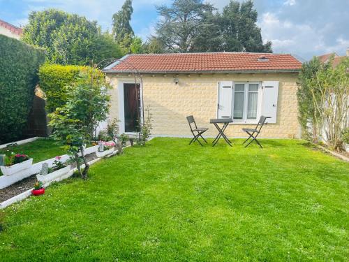 Le Perray-en-Yvelines Maison | LA PETITE MAISON
