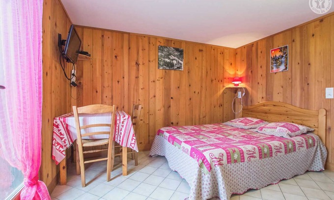 Allondaz Maison | LA PETITE MAISON (STUDIO)