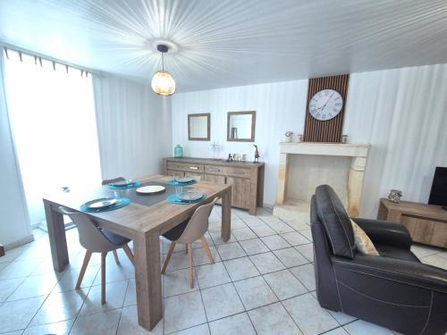 Marennes Maison | La plage et le calme