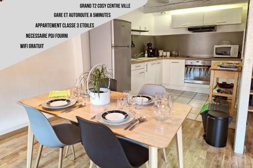 Montluel Appartement | La Porte de la Dombes - centre ville - 50m2 - classé 3 étoiles