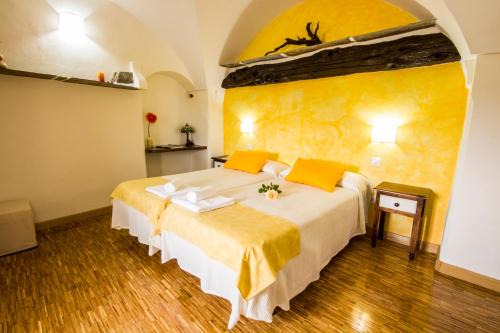 Grimaldo Maison | La Posada de Grimaldo