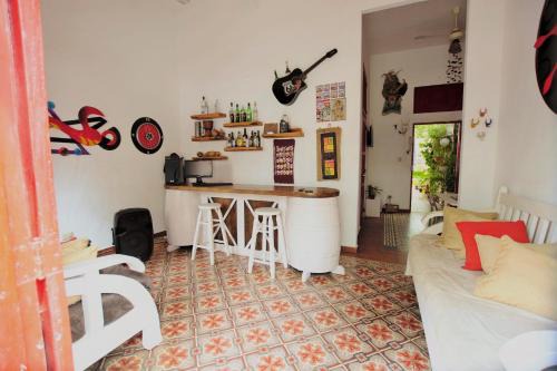 Ciudad Nueva Maison | La Puerta Roja Guest House