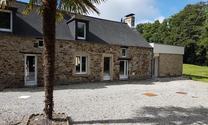 Saint-Pierre-d'Artheglise Appartement | La Puisatière
