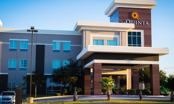 Karnes City Hôtel | La Quinta Inn & Suites by Wyndham Karnes City - Kenedy
