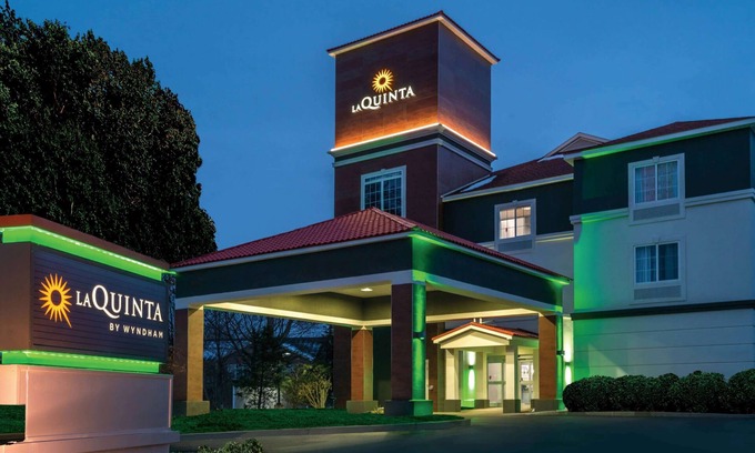 Latham Hôtel | La Quinta Inn & Suites by Wyndham Latham Albany Airport