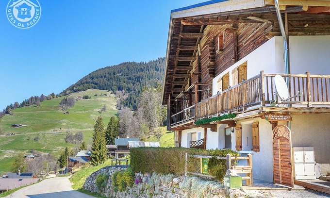 Beaufort Maison | LA REINE DES PRES - BEAUFORT ARECHES