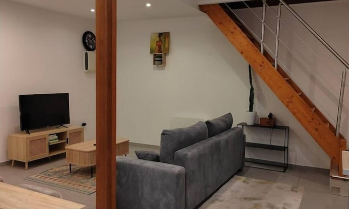 Bruyeres-le-Chatel Maison | La Riviera à 30 Minutes du Centre de Paris