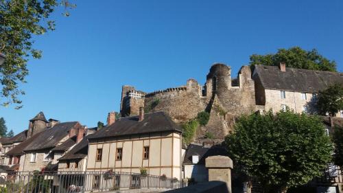 Segur-le-Chateau Lit Et Petit-Déjeuner | La Ruche Chambres d'hôtes