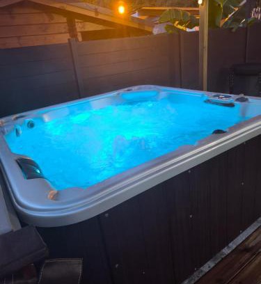 La Bathie Appartement | La sapinette avec jaccuzzi