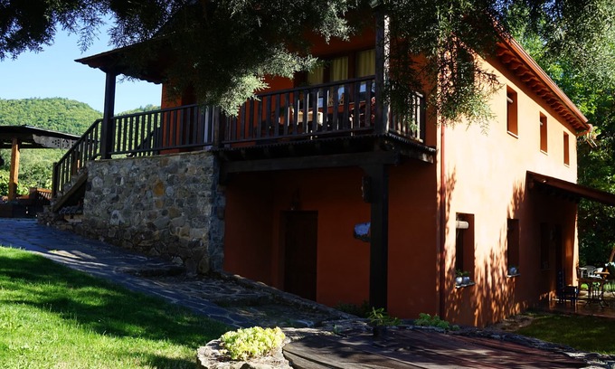 Las Medulas Maison | La Senda Tourist Hostel (Las Médulas)