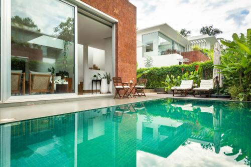 Vagator Villa | La Sierra, 2 & 3BHK Villas near Anjuna & Vagator Beach with Private Pool, Terrace, Garden, Kitchen & Security
