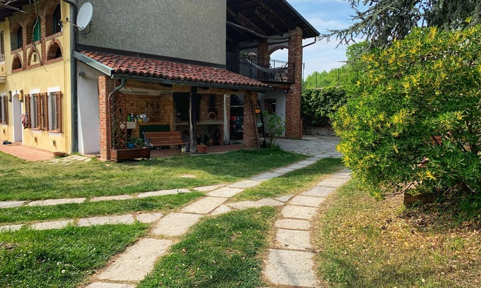 Castelnuovo don Bosco Maison | La Soffitta del Malvasia Country house among the vineyards of Monferrato Astigiano