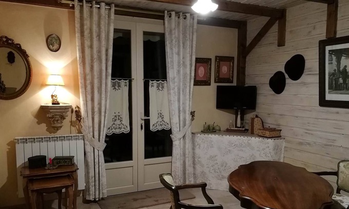 Pont-Melvez Lit Et Petit-Déjeuner | Séjournez en Bretagne dans une suites d'hôtes, à la Demeure de la Vendémière,