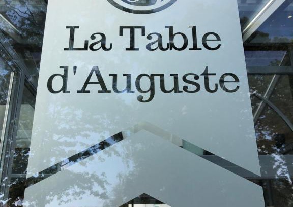 Dour Hôtel | La table d’Auguste