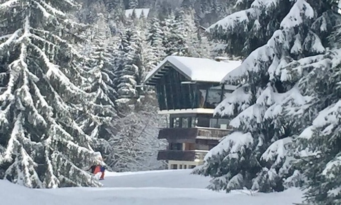 Les Gets Appartement | La Taniere - spacieux appartement au pied des pistes situé aux pistes aux Gets