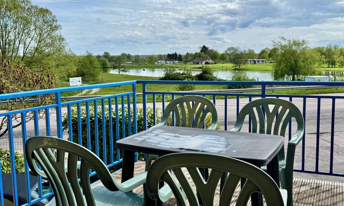 Socourt Copropriété | La Terrasse vue étangs, Babyfoot, jeux de société by BookingFuté
