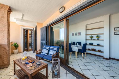 Nettuno Appartement | La Terrazza sul Porto