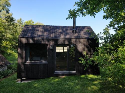 Sceaux-du-Gatinais Chalet De Ski | La Tiny House de La Rivière
