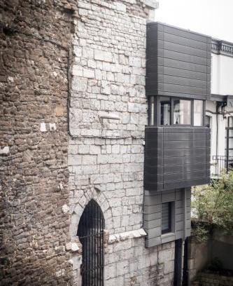 Saint-Laurent Maison | La Tour