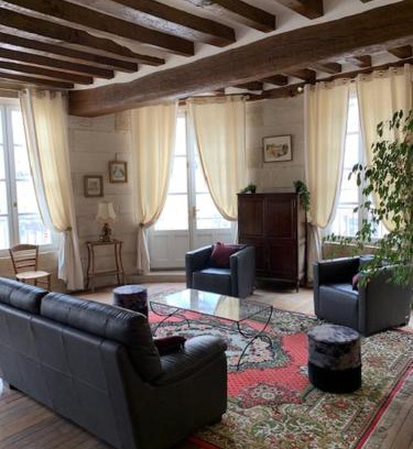 Avallon Appartement | La tour de Jade