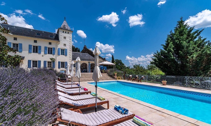 Mirandol-Bourgnounac Villa | La Tourette - Six Chambres Villa, Couchages 14