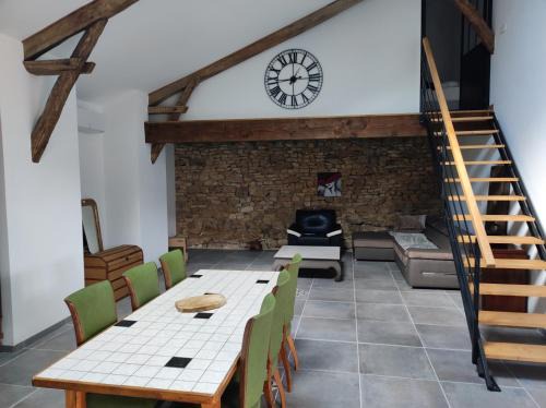 Saint-Georges Maison | La tourterelle