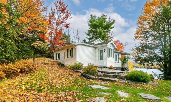 Eastman Chalet De Ski | La Tranquilla - calme & confort.
