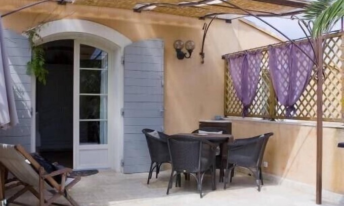 La Cadiere-d'Azur Cottage | La Treille au Mas Bouteillans, charme, confort, calme au milieu des olivaie