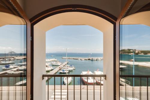 Cavo Appartement | La Vecchia Scuola
