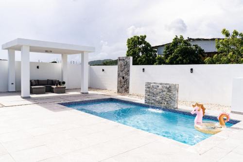 Guayama Villa | La Vecchia Village Spacious Private Pool Area