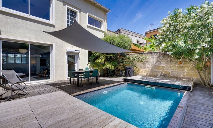 Chartrons Maison | La Villa 4 You - Maison avec piscine à Bordeaux