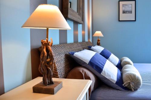 Belle-et-Houllefort Lit Et Petit-Déjeuner | La Villa Belle