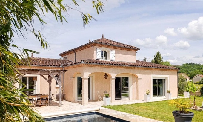 Puybrun Maison | La Villa de Lyna - PUYBRUN