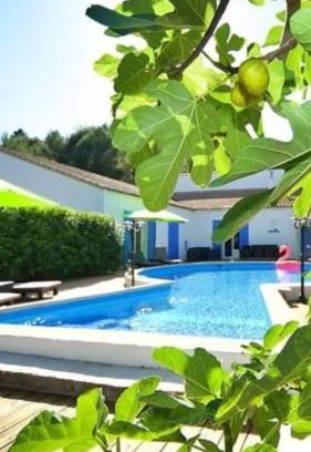 Bize-Minervois Cabine | La Villa du Menhir Gîte