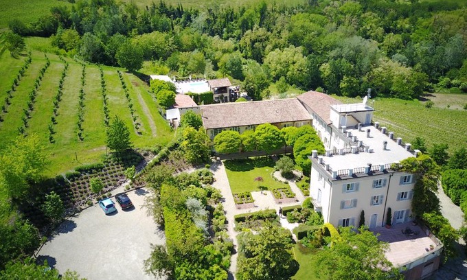 Mombaruzzo Hôtel | La Villa Hotel