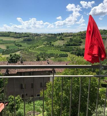 Govone Maison | La Vite è Bella